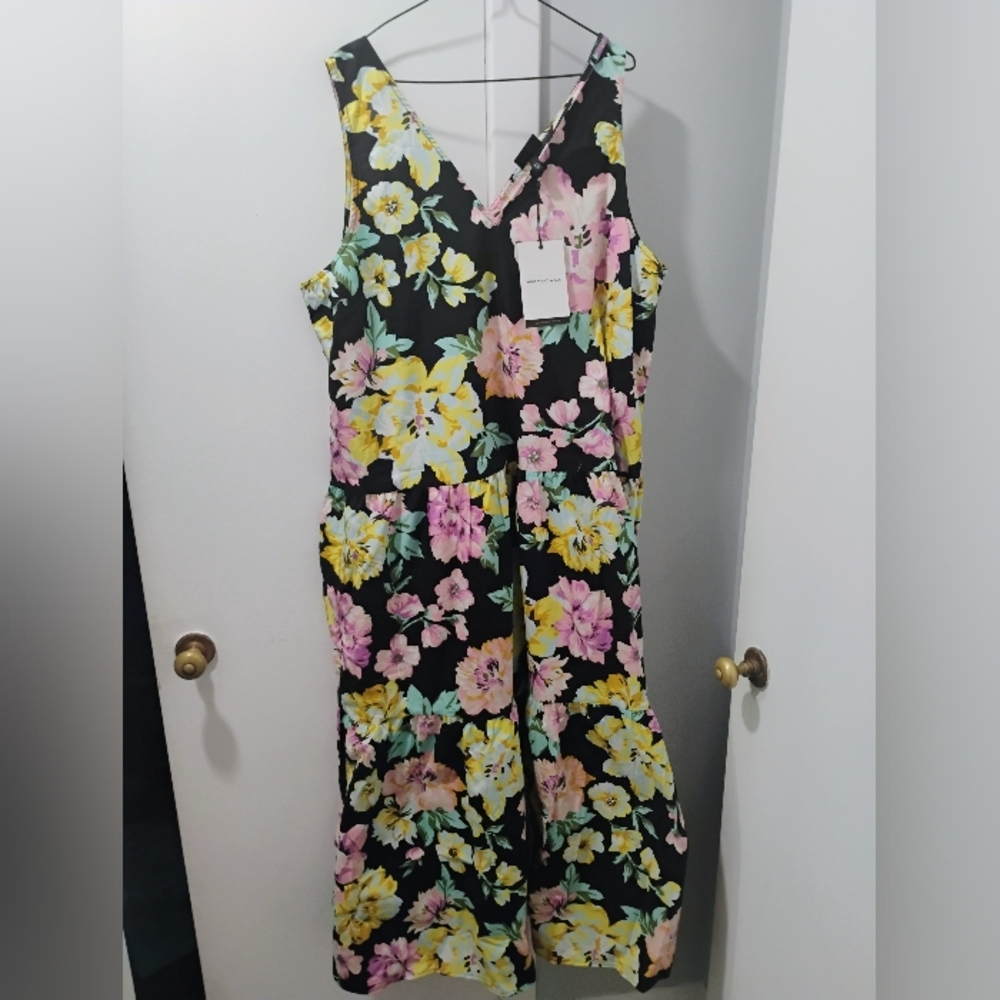 NWT Who What Wear Floral Maxi Dress